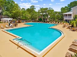 Beach Cottage, 3BR 3BA, Pools & Private Beach